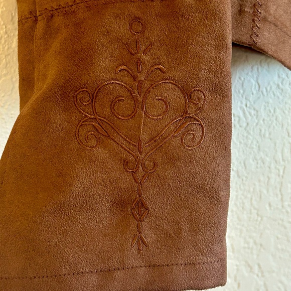 Good Used Condition: women’s Parallel jacket size: S - Picture 4 of 8